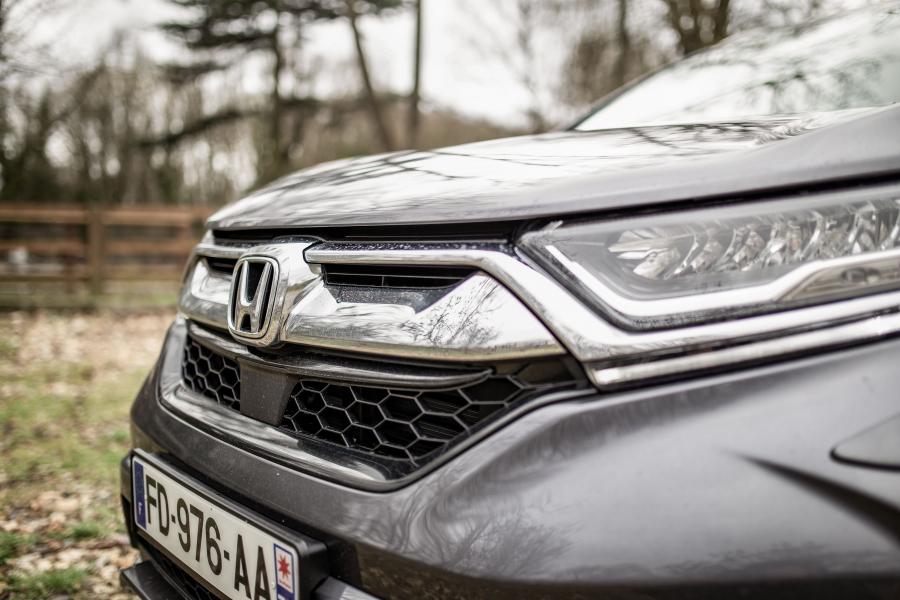 Детали экстерьера Honda CR-V Origin Edition 2018 года  (фото 18 из 27)